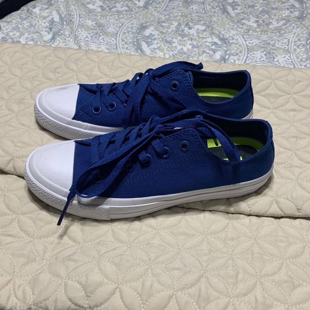 Converse All Star Chuck Taylor IIs Size 8